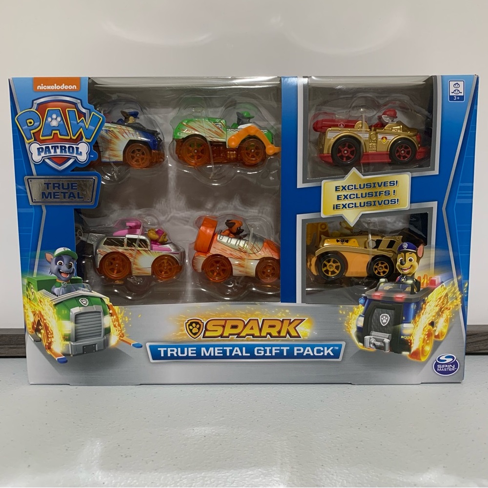 PAW Patrol: Spark True Metal Gift Pack of 6 Collectible Vehicles-NWT